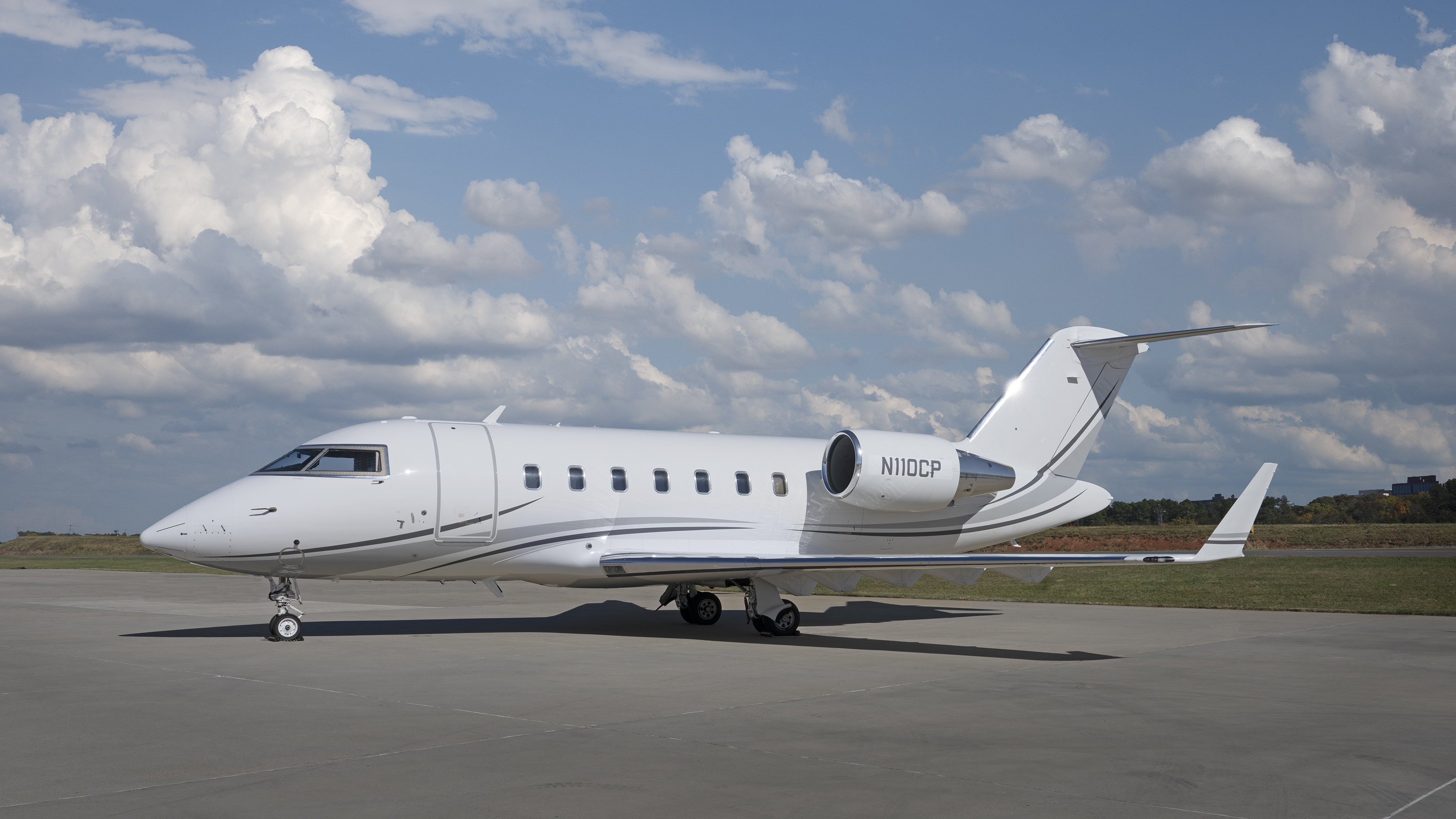 Bombardier Challenger 605