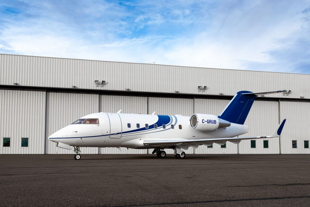 Bombardier Challenger 604 empty leg