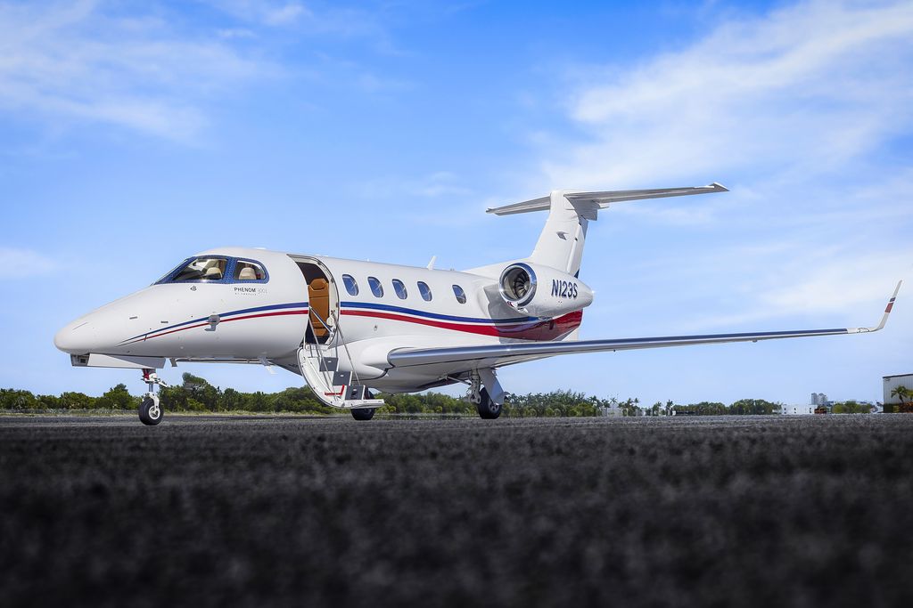 Embraer Phenom 300 empty leg