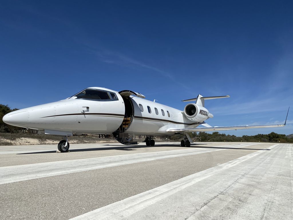 Bombardier Learjet 60 empty leg