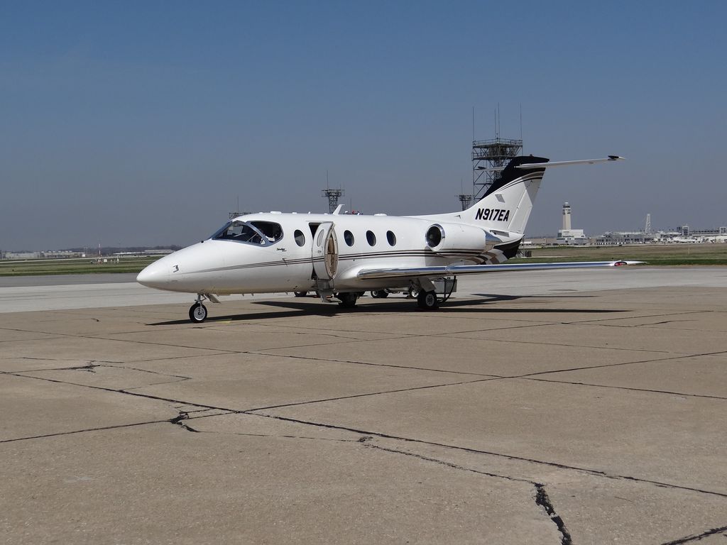 Beechcraft Beechjet 400A empty leg