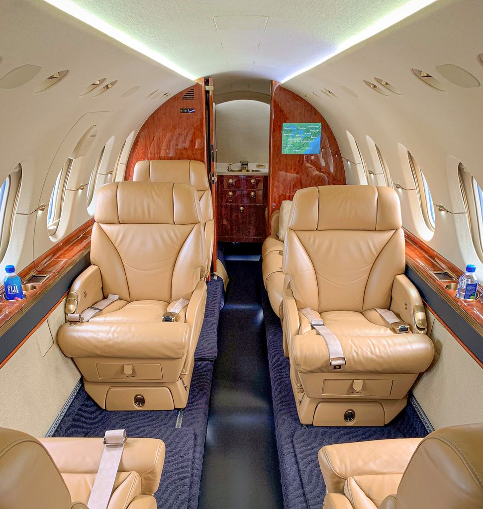 Beechcraft Hawker 900XP empty leg